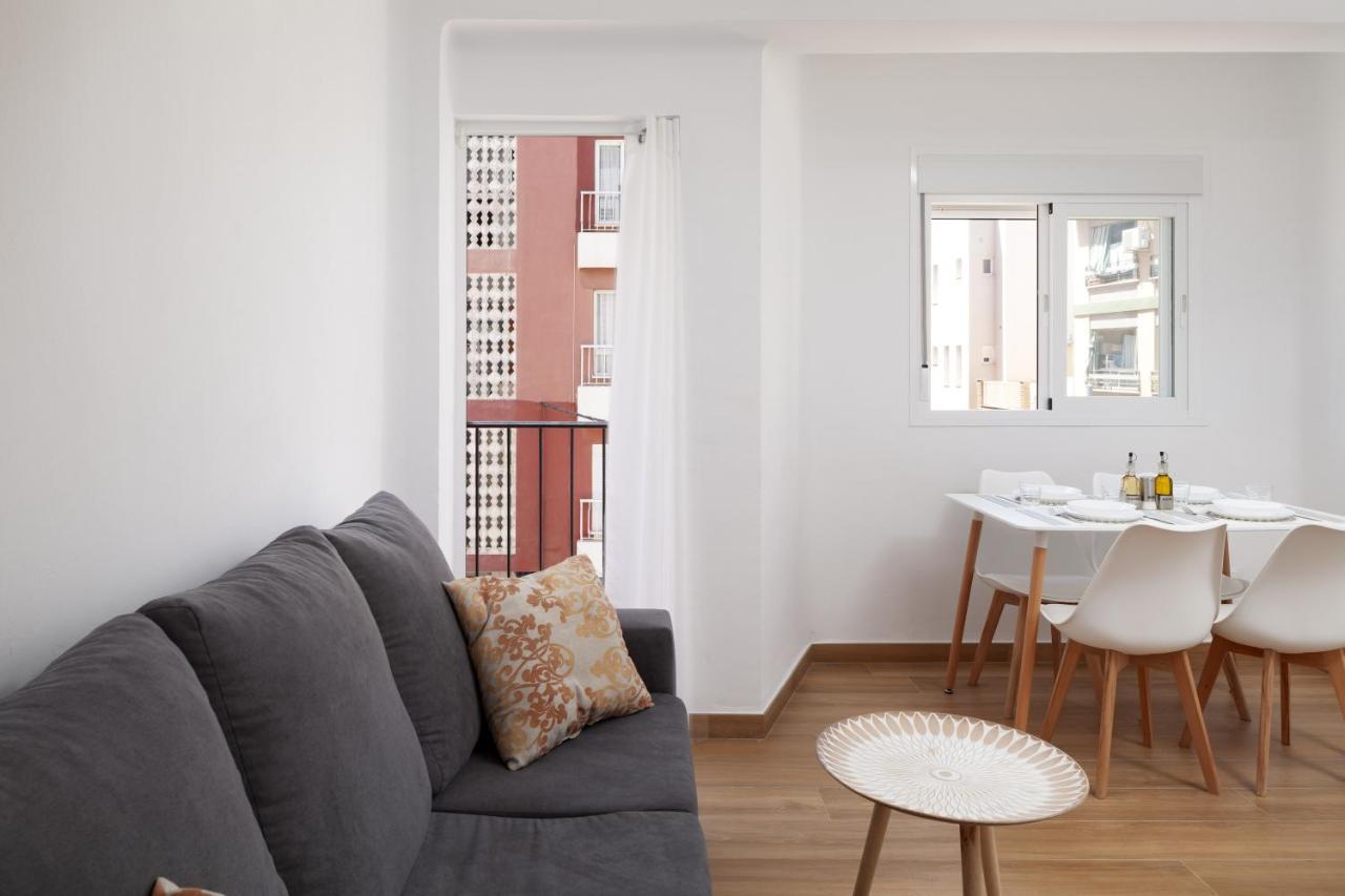 Apartamento Nuria Torre Del Mar Buitenkant foto